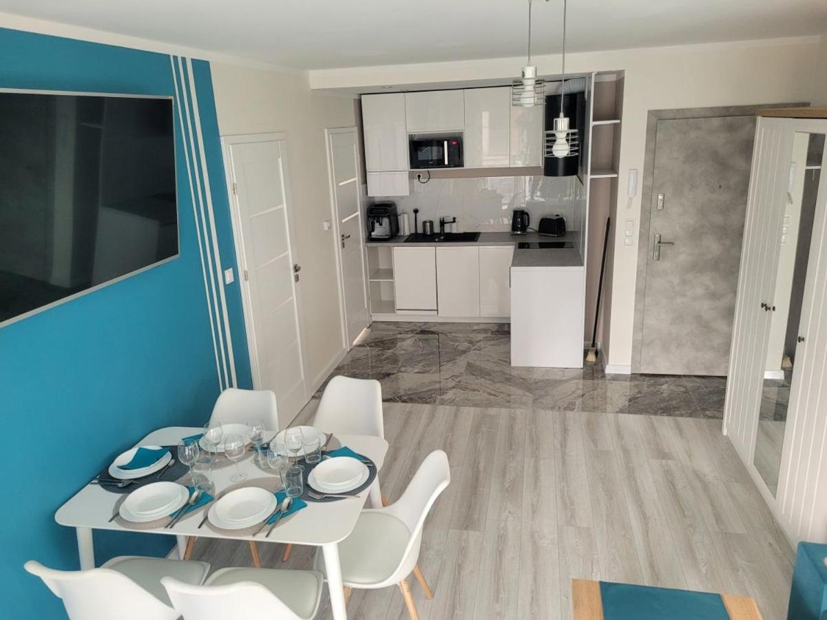 Pobierowo Baltic Apartament Turkusowy Εξωτερικό φωτογραφία