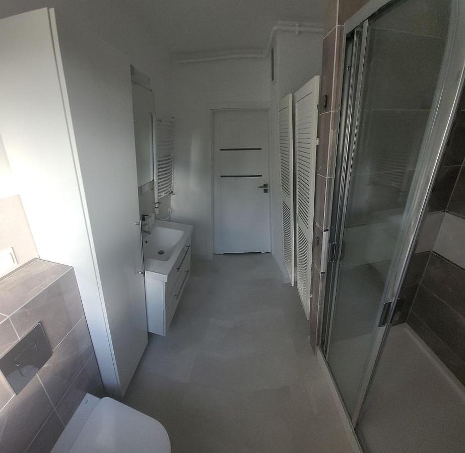 Pobierowo Baltic Apartament Turkusowy Εξωτερικό φωτογραφία